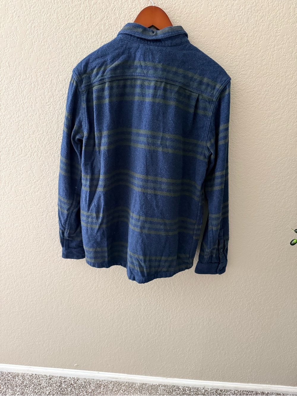 Patagonia Men’s Fjord Organic Cotton Plaid Flannel Shirt M - Picture 5 of 5